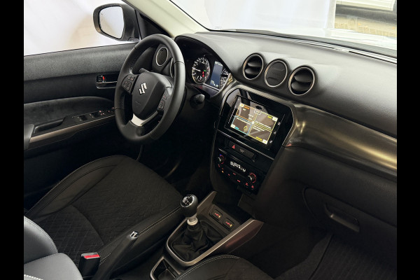 Suzuki Vitara 1.4 BOOSTERJET HYBRID STYLE PANORAMA SCHUIFDAK LEER CARPLAY NAVI CAMERA PDC STOELVERW.