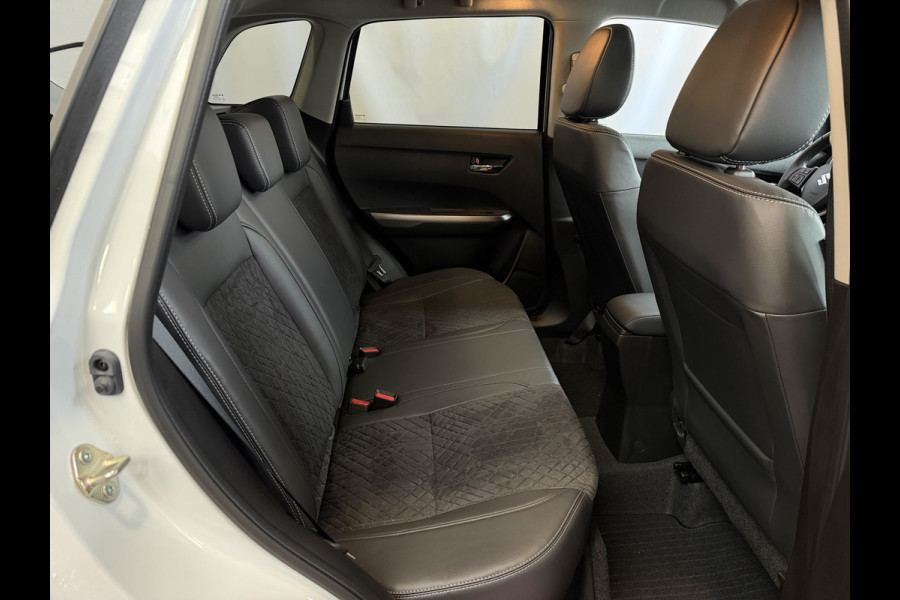 Suzuki Vitara 1.4 BOOSTERJET HYBRID STYLE PANORAMA SCHUIFDAK LEER CARPLAY NAVI CAMERA PDC STOELVERW.