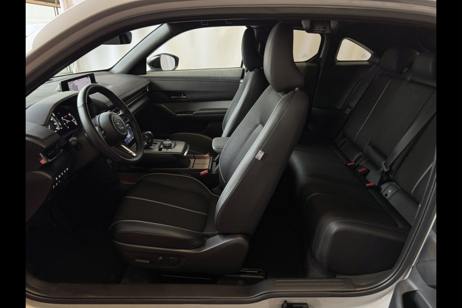 Mazda MX-30 E-SKYACTIV R-EV PHEV BOSE 170PK ELEK.STOEL H.U.D CAMERA LED PLUG IN HYBRID  phev plugin