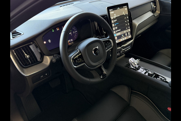 Volvo XC60 2.0 T6 AWD PLUS BLACK EDITION NIEUWE AUTO HARMAN KARDON LEER SCHUIFDAK PHEV Plug in Hybrid ✅ Top Auto's Wijchen ,  Altijd een Ruim aanbod van Volvo's i  BUSINESS / CORE / BRIGHT / DARK / ULTRA DARK / PLUS DARK / BLACK EDITION  / ESSENTIAL / T6 / T8 ✅