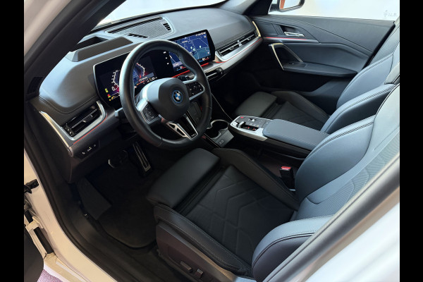 BMW X1 XDRIVE 25E PLUG IN HYBIRD M-SPORT LED PANORAMA .SCHUIFDAK ELEK.KLEP NAVI STOELVERW M-SHADOW LINE ELEK.STOEL ZWARTE.HEMEL 2025 PHEV PLUG IN HYBRID AWD 4X4 4WD ✅ Top Auto's. Al 30 Jaar uw Bmw Specialist in ,  BMW M / M Sport / PHEV / HEV / Hybrid / Mhev / 25e / 30e / xDrive25e // xDrive30e / sDrive18i / sDrive20i / sDrive23i ✅