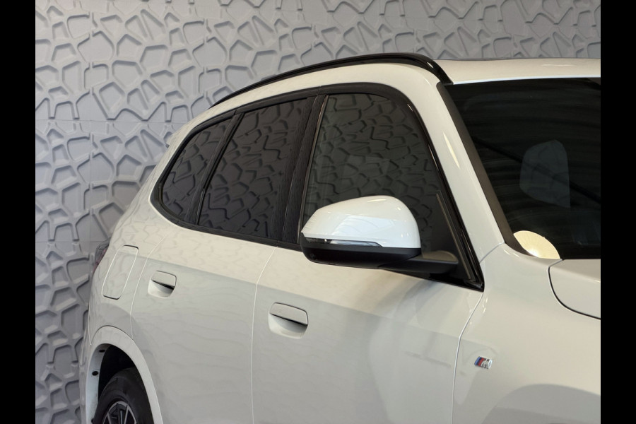 BMW X1 XDRIVE 25E PLUG IN HYBIRD M-SPORT LED PANORAMA .SCHUIFDAK ELEK.KLEP NAVI STOELVERW M-SHADOW LINE ELEK.STOEL ZWARTE.HEMEL 2025 PHEV PLUG IN HYBRID AWD 4X4 4WD ✅ Top Auto's. Al 30 Jaar uw Bmw Specialist in ,  BMW M / M Sport / PHEV / HEV / Hybrid / Mhev / 25e / 30e / xDrive25e // xDrive30e / sDrive18i / sDrive20i / sDrive23i ✅