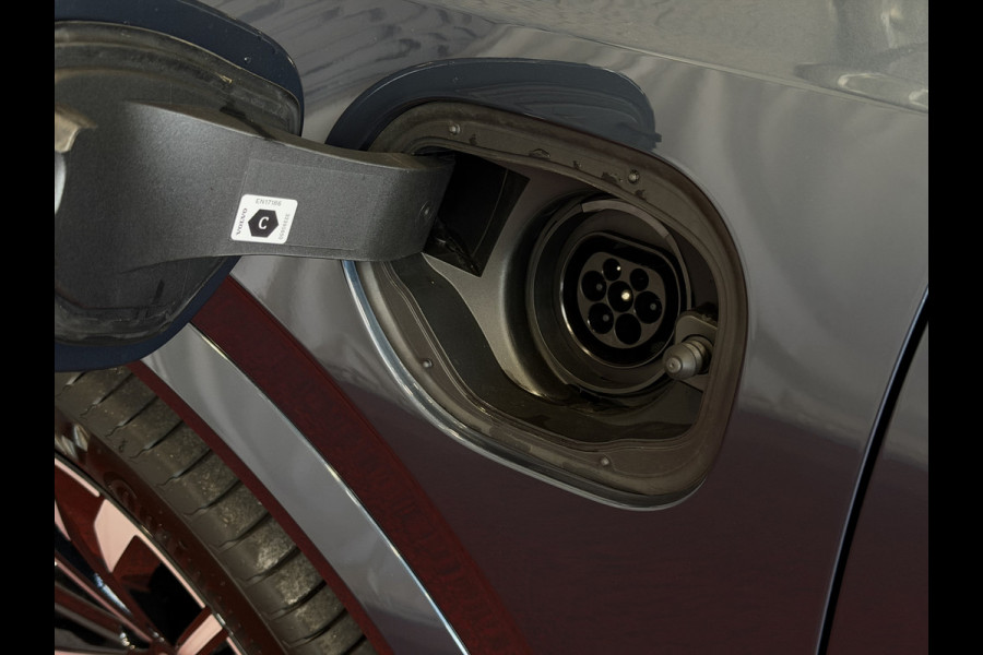 Volvo XC90 2.0 T8 456PK 12/25 Bowers & Wilkins LUCHTVERING PHEV AWD 7P ULTRA DARK SCHUIFDAK 21''LMV STOEL/STUUR.VERW PANORAMA STANDKACHEL HEADUP ✅Top Auto's Wijchen✅ 170 Nieuwe en bijna nieuwe Auto's met : Benzine /  PHEV / Plug in hybrid / Hybrid / Mild hybrid / HEV / Keuze uit Plus / /Ultra/ Bright / Dark / Black Edition /