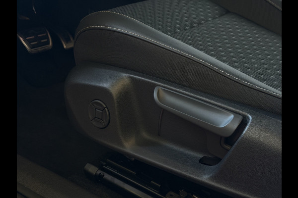 Volkswagen T-Roc 1.5 eTsi 150PK R-LINE EDITION BLACK STYLE IQ LED/GRIL/LOGO STOEL/STUUR.VERW ELEK.KLEP 2026