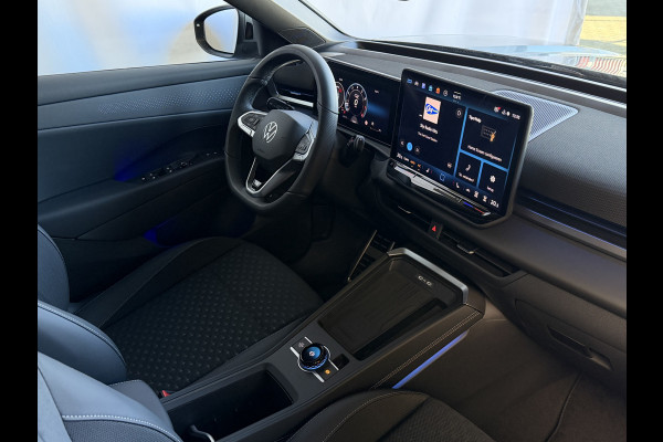 Volkswagen T-Roc 1.5 eTsi 150PK R-LINE EDITION BLACK STYLE IQ LED/GRIL/LOGO STOEL/STUUR.VERW ELEK.KLEP 2026