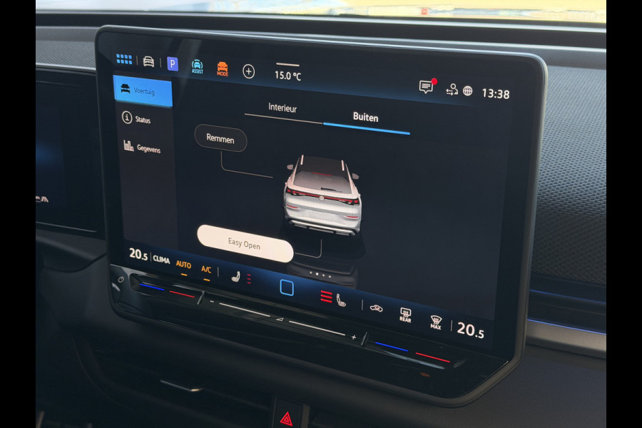 Volkswagen T-Roc 1.5 eTsi 150PK R-LINE EDITION BLACK STYLE IQ LED/GRIL/LOGO STOEL/STUUR.VERW ELEK.KLEP 2026