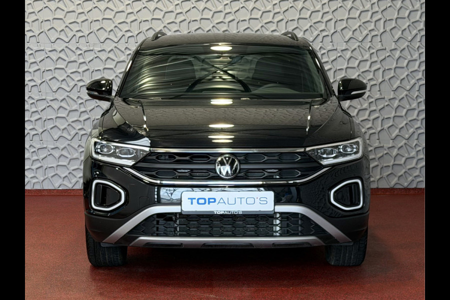Volkswagen T-Roc 1.5 TSI 150PK EVO ADAP.CRUISE LED VIR.COCKPIT 18''LMV STOEL/.VERW. CAMERA TREKHAAK LMV 03.2025 HALF LEDER DODE.HOEK.DET ✅Top Auto's Wijchen , 30 Jaar Specialist in Volkswagen  : Alle Type's : R-Line Edition / Style / First Edition / Highline / Life , Zowel PHEV / HEV / MHEV / Benzine ✅