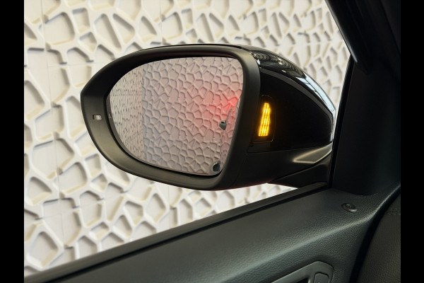 Volkswagen T-Roc 1.5 TSI 150PK EVO ADAP.CRUISE LED VIR.COCKPIT 18''LMV STOEL/.VERW. CAMERA TREKHAAK LMV 03.2025 HALF LEDER DODE.HOEK.DET ✅Top Auto's Wijchen , 30 Jaar Specialist in Volkswagen  : Alle Type's : R-Line Edition / Style / First Edition / Highline / Life , Zowel PHEV / HEV / MHEV / Benzine ✅