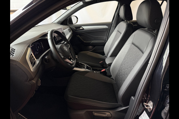 Volkswagen T-Roc 1.5 TSI 150PK EVO ADAP.CRUISE LED VIR.COCKPIT 18''LMV STOEL/.VERW. CAMERA TREKHAAK LMV 03.2025 HALF LEDER DODE.HOEK.DET ✅Top Auto's Wijchen , 30 Jaar Specialist in Volkswagen  : Alle Type's : R-Line Edition / Style / First Edition / Highline / Life , Zowel PHEV / HEV / MHEV / Benzine ✅