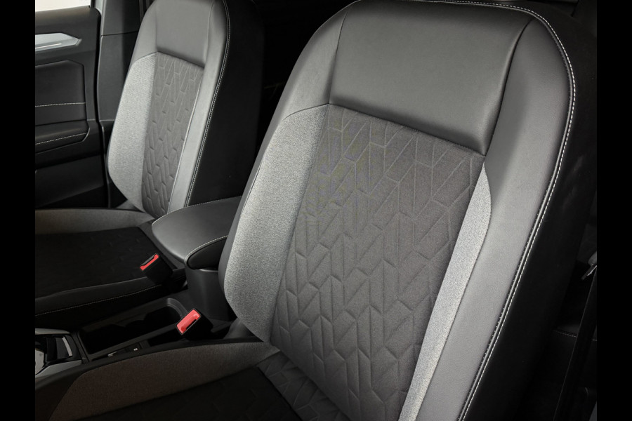 Volkswagen T-Roc 1.5 TSI 150PK EVO ADAP.CRUISE LED VIR.COCKPIT 18''LMV STOEL/.VERW. CAMERA TREKHAAK LMV 03.2025 HALF LEDER DODE.HOEK.DET ✅Top Auto's Wijchen , 30 Jaar Specialist in Volkswagen  : Alle Type's : R-Line Edition / Style / First Edition / Highline / Life , Zowel PHEV / HEV / MHEV / Benzine ✅