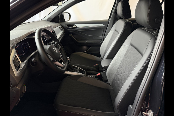 Volkswagen T-Roc 1.5 TSI 150PK EVO ADAP.CRUISE LED VIR.COCKPIT 18''LMV STOEL/.VERW. CAMERA TREKHAAK LMV 03.2025 HALF LEDER DODE.HOEK.DET ✅Top Auto's Wijchen , 30 Jaar Specialist in Volkswagen  : Alle Type's : R-Line Edition / Style / First Edition / Highline / Life , Zowel PHEV / HEV / MHEV / Benzine ✅
