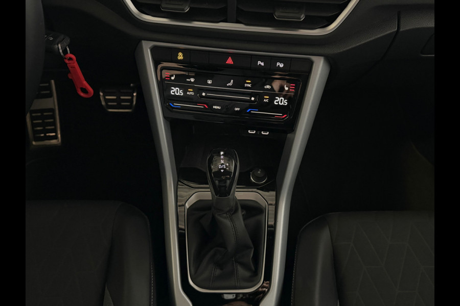 Volkswagen T-Roc 1.5 TSI 150PK EVO ADAP.CRUISE LED VIR.COCKPIT 18''LMV STOEL/.VERW. CAMERA TREKHAAK LMV 03.2025 HALF LEDER DODE.HOEK.DET ✅Top Auto's Wijchen , 30 Jaar Specialist in Volkswagen  : Alle Type's : R-Line Edition / Style / First Edition / Highline / Life , Zowel PHEV / HEV / MHEV / Benzine ✅