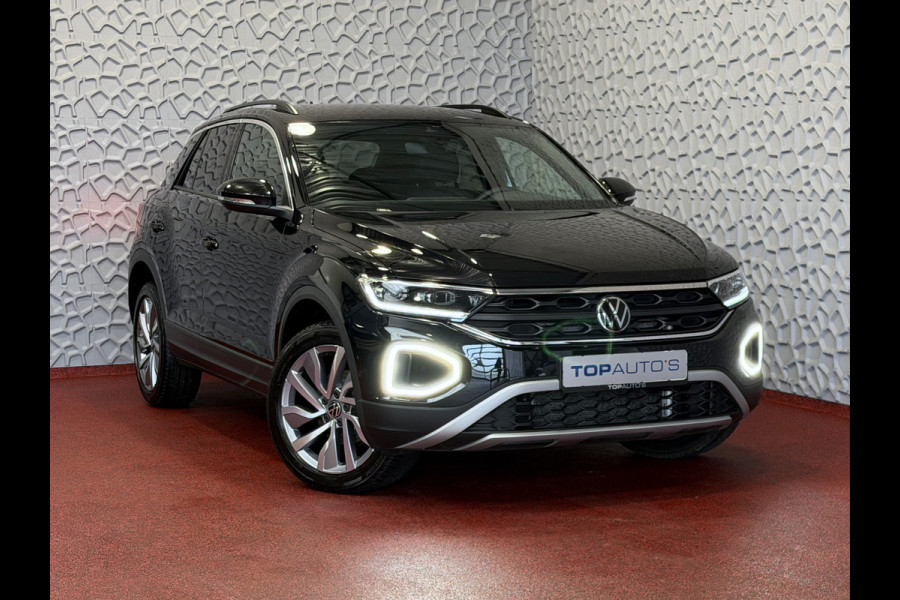 Volkswagen T-Roc 1.5 TSI 150PK EVO ADAP.CRUISE LED VIR.COCKPIT 18''LMV STOEL/.VERW. CAMERA TREKHAAK LMV 03.2025 HALF LEDER DODE.HOEK.DET ✅Top Auto's Wijchen , 30 Jaar Specialist in Volkswagen  : Alle Type's : R-Line Edition / Style / First Edition / Highline / Life , Zowel PHEV / HEV / MHEV / Benzine ✅