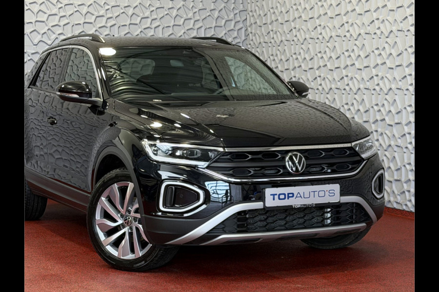 Volkswagen T-Roc 1.5 TSI 150PK EVO ADAP.CRUISE LED VIR.COCKPIT 18''LMV STOEL/.VERW. CAMERA TREKHAAK LMV 03.2025 HALF LEDER DODE.HOEK.DET ✅Top Auto's Wijchen , 30 Jaar Specialist in Volkswagen  : Alle Type's : R-Line Edition / Style / First Edition / Highline / Life , Zowel PHEV / HEV / MHEV / Benzine ✅