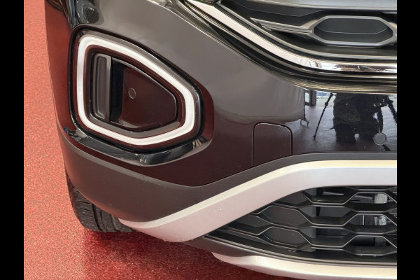 Volkswagen T-Roc 1.5 TSI 150PK EVO ADAP.CRUISE LED VIR.COCKPIT 18''LMV STOEL/.VERW. CAMERA TREKHAAK LMV 03.2025 HALF LEDER DODE.HOEK.DET ✅Top Auto's Wijchen , 30 Jaar Specialist in Volkswagen  : Alle Type's : R-Line Edition / Style / First Edition / Highline / Life , Zowel PHEV / HEV / MHEV / Benzine ✅