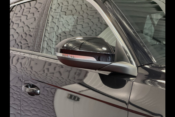 Volkswagen T-Roc 1.5 TSI 150PK EVO ADAP.CRUISE LED VIR.COCKPIT 18''LMV STOEL/.VERW. CAMERA TREKHAAK LMV 03.2025 HALF LEDER DODE.HOEK.DET ✅Top Auto's Wijchen , 30 Jaar Specialist in Volkswagen  : Alle Type's : R-Line Edition / Style / First Edition / Highline / Life , Zowel PHEV / HEV / MHEV / Benzine ✅