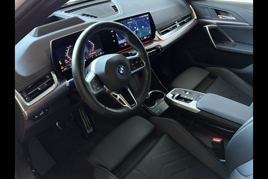 BMW X1 XDRIVE 25E M-SPORT LED PANO.SCHUIFDAK ELEK.KLEP NAVI STOELVERW M-SHADOW LINE ELEK.STOEL ZWARTE.HEMEL 2025 PHEV PLUG IN HYBRID AWD 4X4 4WD ✅ Top Auto's. Al 30 Jaar uw Bmw Specialist in ,  BMW M / M Sport / PHEV / HEV / Hybrid / Mhev / 25e / 30e / xDrive25e // xDrive30e / sDrive18i / sDrive20i / sDrive23i ✅