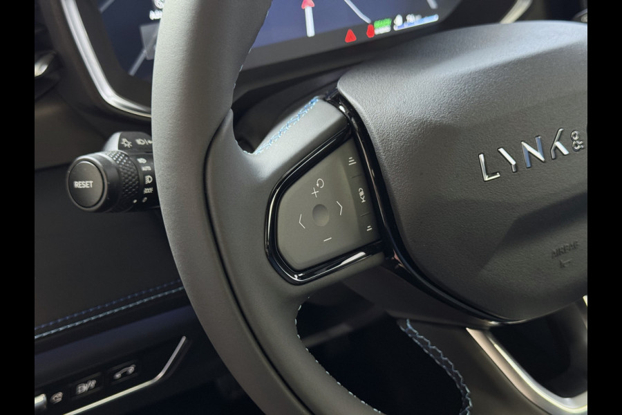 Lynk & Co 01 ✅ NIEUWE AUTO ✅ 2025 / STOEL VERW. 1.5 261 PK ZWARTE HEMEL 360CAM 4 JAAR GARANTIE PHEV Plug-in Hybrid phev ✅ Top auto's Wijchen , Verkoop van Nieuwe Lynk & Co 01 Type , Core / More / 01 . 08 ✅