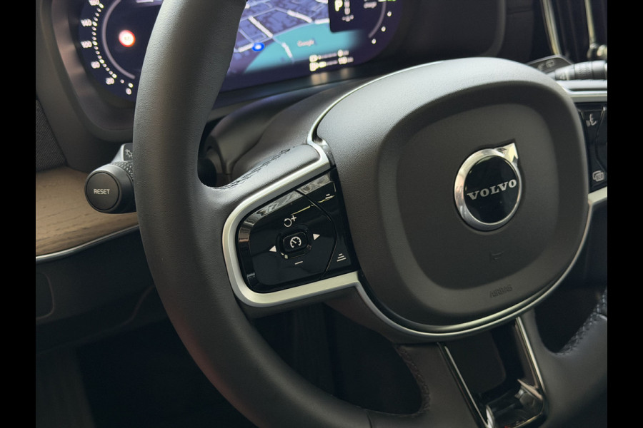 Volvo XC90 2.0 T8 456 PK 12/25 Bowers & Wilkins LUCHTVERING ALCANTARA.HEMEL 12/25 AWD 7P ULTRA DARK SCHUIFDAK 21''LMV STOEL/STUUR.VERW PANORAMA STANDKACHEL HEADUP ✅Top Auto's Wijchen✅ 170 Nieuwe en bijna nieuwe Auto's met : Benzine /  PHEV / Plug in hybrid / Hybrid / Mild hybrid / HEV / Keuze uit Plus / /Ultra/ Bright / Dark / Black Edition /