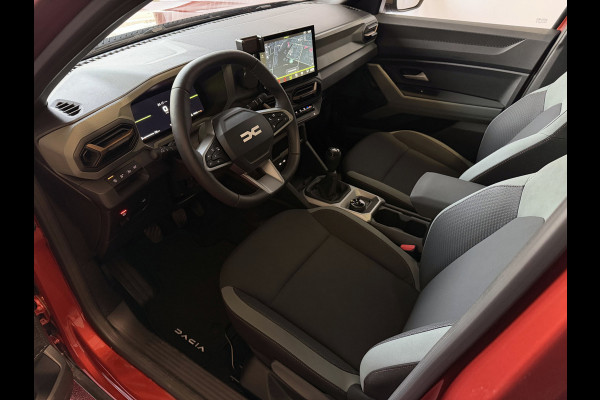 Dacia Bigster 1.2 MILD HYBRID 130 4X4 PANO SCHUIFDAK NAVI ELEK.KLEP CAMERA STOEL/STUUR VERW. LED AWD 4X4 4WD