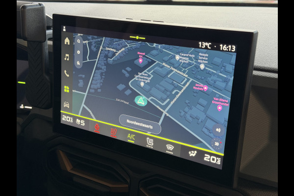 Dacia Bigster 1.2 MILD HYBRID 130 4X4 PANO SCHUIFDAK NAVI ELEK.KLEP CAMERA STOEL/STUUR VERW. LED AWD 4X4 4WD