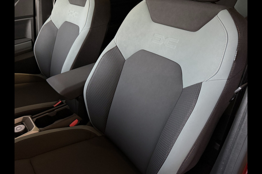 Dacia Bigster 1.2 MILD HYBRID 130 4X4 PANO SCHUIFDAK NAVI ELEK.KLEP CAMERA STOEL/STUUR VERW. LED AWD 4X4 4WD