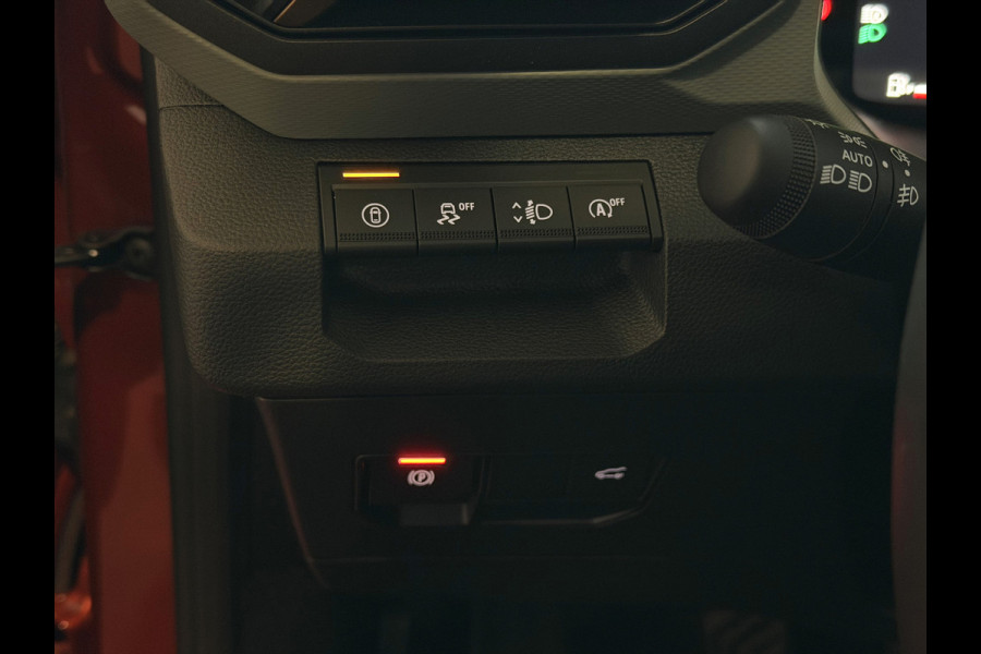 Dacia Bigster 1.2 MILD HYBRID 130 4X4 PANO SCHUIFDAK NAVI ELEK.KLEP CAMERA STOEL/STUUR VERW. LED AWD 4X4 4WD