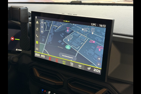 Dacia Bigster 1.2 MILD HYBRID 130 4X4 PANO SCHUIFDAK NAVI ELEK.KLEP CAMERA STOEL/STUUR VERW. LED AWD 4X4 4WD