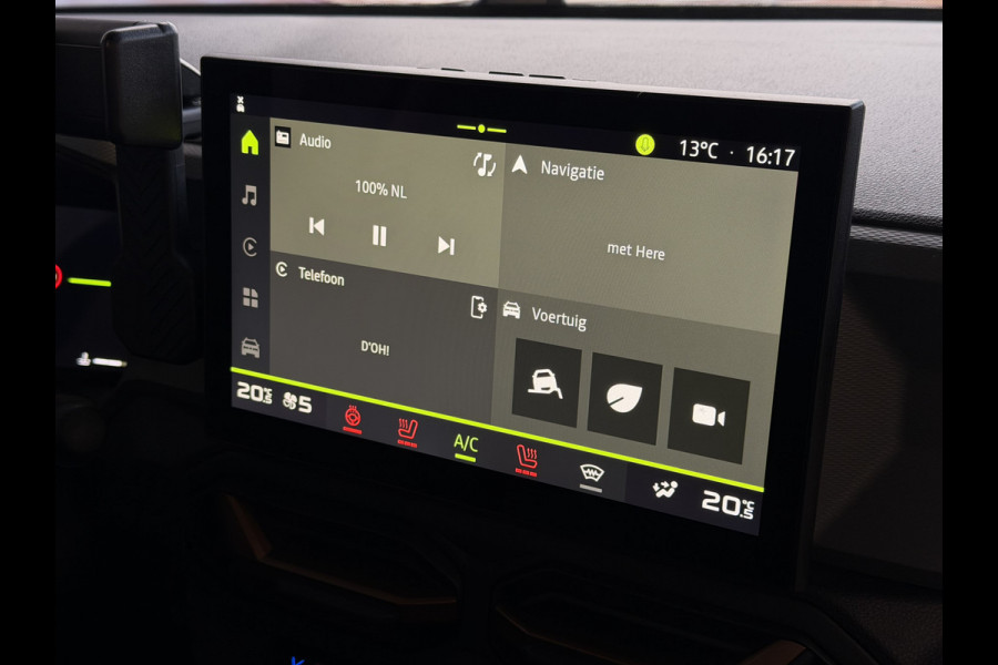 Dacia Bigster 1.2 MILD HYBRID 130 4X4 PANO SCHUIFDAK NAVI ELEK.KLEP CAMERA STOEL/STUUR VERW. LED AWD 4X4 4WD