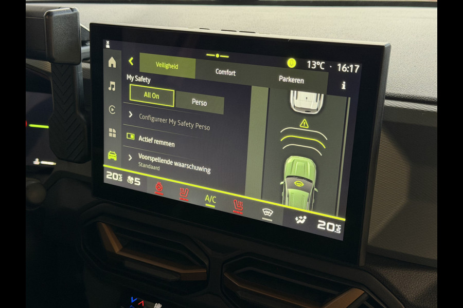 Dacia Bigster 1.2 MILD HYBRID 130 4X4 PANO SCHUIFDAK NAVI ELEK.KLEP CAMERA STOEL/STUUR VERW. LED AWD 4X4 4WD