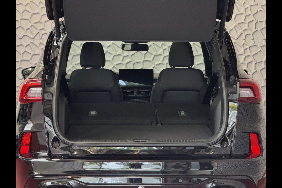 Ford Kuga NIEUWE AUTO 2.5 PHEV 243 PK ST-LINE X 2026 SCHUIFDAK 20''LMV HAAK B&O ELEK.STOEL STOEL/STUUR/RUIT VERW. 360.CAM phev ✅ Ford Wijchen / Al 30 Jaar verkoop van Ford  In Nederland / Wij leveren Nieuwe en Bijna nieuwe Ford's / Zowel : ST-Line X / St-Line / Titanium / Sound Edtioion / Active / Graphite Tech Editi