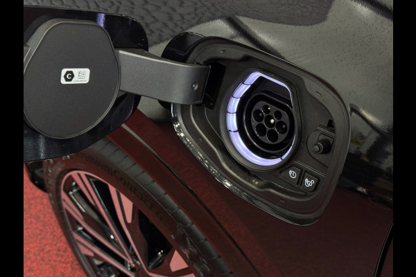 Ford Kuga NIEUWE AUTO 2.5 PHEV 243 PK ST-LINE X 2026 SCHUIFDAK 20''LMV HAAK B&O ELEK.STOEL STOEL/STUUR/RUIT VERW. 360.CAM phev ✅ Ford Wijchen / Al 30 Jaar verkoop van Ford  In Nederland / Wij leveren Nieuwe en Bijna nieuwe Ford's / Zowel : ST-Line X / St-Line / Titanium / Sound Edtioion / Active / Graphite Tech Editi