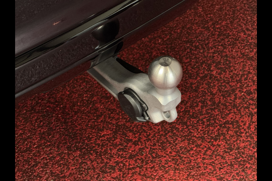 Ford Kuga NIEUWE AUTO 2.5 PHEV 243 PK ST-LINE X 2026 SCHUIFDAK 20''LMV HAAK B&O ELEK.STOEL STOEL/STUUR/RUIT VERW. 360.CAM phev ✅ Ford Wijchen / Al 30 Jaar verkoop van Ford  In Nederland / Wij leveren Nieuwe en Bijna nieuwe Ford's / Zowel : ST-Line X / St-Line / Titanium / Sound Edtioion / Active / Graphite Tech Editi