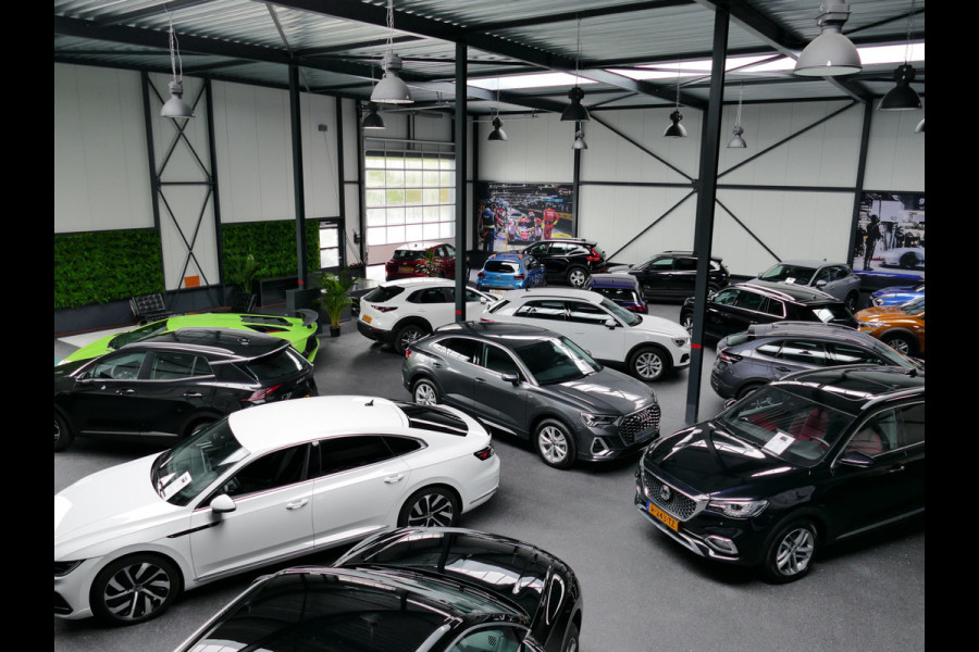 Ford Kuga NIEUWE AUTO 2.5 PHEV 243 PK ST-LINE X 2026 SCHUIFDAK 20''LMV HAAK B&O ELEK.STOEL STOEL/STUUR/RUIT VERW. 360.CAM phev ✅ Ford Wijchen / Al 30 Jaar verkoop van Ford  In Nederland / Wij leveren Nieuwe en Bijna nieuwe Ford's / Zowel : ST-Line X / St-Line / Titanium / Sound Edtioion / Active / Graphite Tech Editi