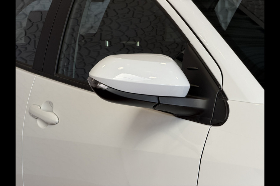 Toyota Yaris 1.5 HYBRID STOEL/STUUR VERW CARPLAY CAMERA LMV ADAP.CRUISE ✅ Top Auto's Wijchen , Al 30 Jaar verkoop van Toyota , Type's Launch / Executive / Dynamic / First Edition / Business / Zowel Phev / Hev / Benzine / met fabrieksgarantie ✅