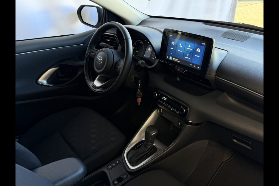 Toyota Yaris 1.5 HYBRID STOEL/STUUR VERW CARPLAY CAMERA LMV ADAP.CRUISE ✅ Top Auto's Wijchen , Al 30 Jaar verkoop van Toyota , Type's Launch / Executive / Dynamic / First Edition / Business / Zowel Phev / Hev / Benzine / met fabrieksgarantie ✅