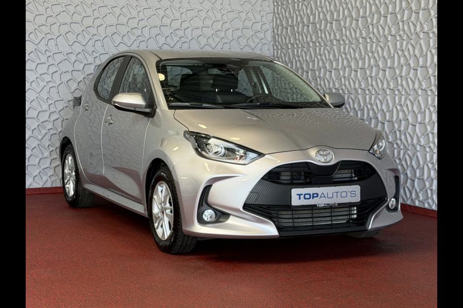 Toyota Yaris 1.5 HYBRID STOEL/STUUR VERW CARPLAY CAMERA LMV ADAP.CRUISE ✅ Top Auto's Wijchen , Al 30 Jaar verkoop van Toyota , Type's Launch / Executive / Dynamic / First Edition / Business / Zowel Phev / Hev / Benzine / met fabrieksgarantie ✅