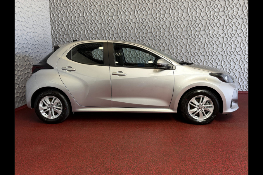 Toyota Yaris 1.5 HYBRID STOEL/STUUR VERW CARPLAY CAMERA LMV ADAP.CRUISE ✅ Top Auto's Wijchen , Al 30 Jaar verkoop van Toyota , Type's Launch / Executive / Dynamic / First Edition / Business / Zowel Phev / Hev / Benzine / met fabrieksgarantie ✅