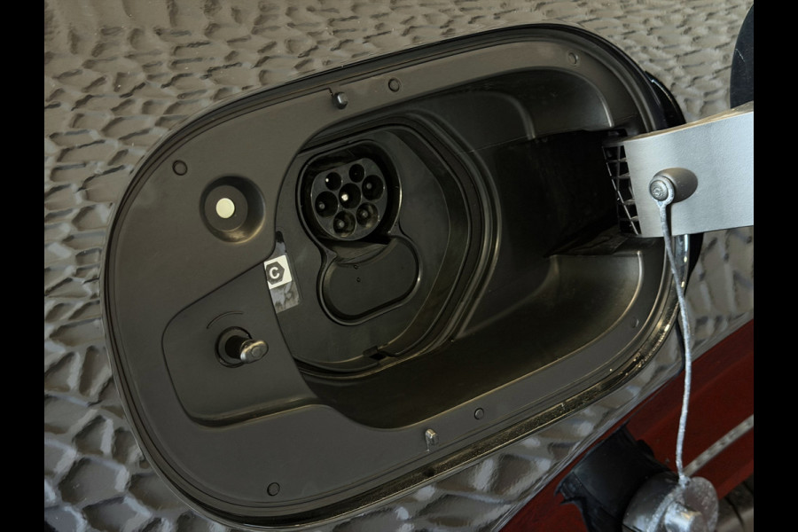 Mazda CX-60 2.5 e-SkyActiv PHEV HOMURA ELEK.STOEL PANO SCHUIFDAK STOEL/STUUR.VERW/VENTILATIE HEADUP AWD 4X4 4WD ✅ Top Auto's Wijchen. Al 30 Jaar verkoop van Mazda , Alle Modellen PHEV / HEV / BENZINE✅