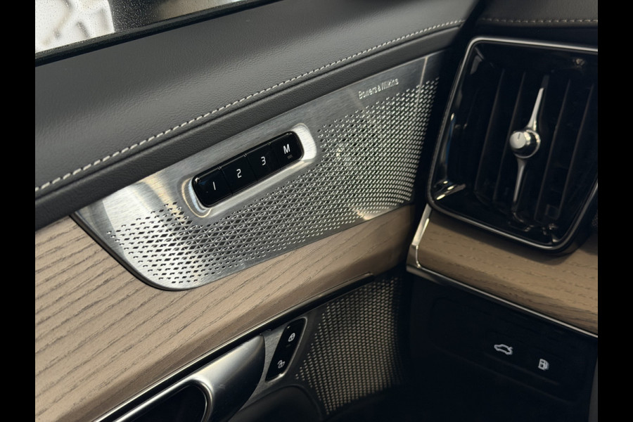 Volvo XC90 2.0 T8 456 PK12/25 Bowers & Wilkins LUCHTVERING AWD 7P ULTRA DARK SCHUIFDAK ELEK.TREKHAAK SCHUIFDAK 21''LMV STOEL/STUUR.VERW PANORAMA STANDKACHEL HEADUP ✅Top Auto's Wijchen✅ 170 Nieuwe en bijna nieuwe Auto's met : Benzine /  PHEV / Plug in hybrid / Hybrid / Mild hybrid / HEV / Keuze uit Plus / /Ultra/ Bright / Dark / Black Edition /