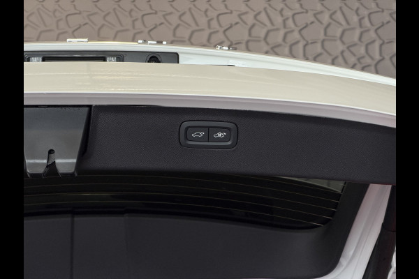 Volvo XC90 2.0 T8 456 PK12/25 Bowers & Wilkins LUCHTVERING AWD 7P ULTRA DARK SCHUIFDAK ELEK.TREKHAAK SCHUIFDAK 21''LMV STOEL/STUUR.VERW PANORAMA STANDKACHEL HEADUP ✅Top Auto's Wijchen✅ 170 Nieuwe en bijna nieuwe Auto's met : Benzine /  PHEV / Plug in hybrid / Hybrid / Mild hybrid / HEV / Keuze uit Plus / /Ultra/ Bright / Dark / Black Edition /