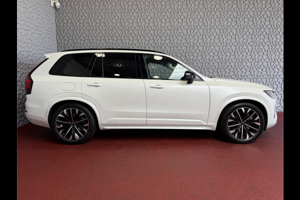 Volvo XC90 2.0 T8 456 PK12/25 Bowers & Wilkins LUCHTVERING AWD 7P ULTRA DARK SCHUIFDAK ELEK.TREKHAAK SCHUIFDAK 21''LMV STOEL/STUUR.VERW PANORAMA STANDKACHEL HEADUP ✅Top Auto's Wijchen✅ 170 Nieuwe en bijna nieuwe Auto's met : Benzine /  PHEV / Plug in hybrid / Hybrid / Mild hybrid / HEV / Keuze uit Plus / /Ultra/ Bright / Dark / Black Edition /