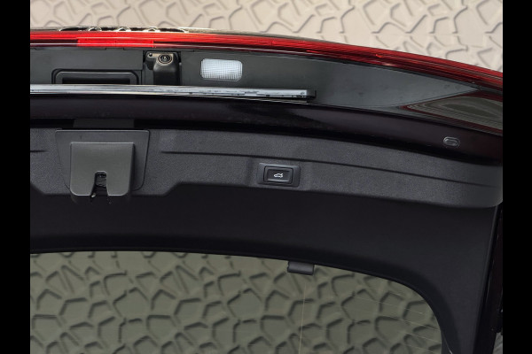 Audi A5 Limousine 2.0 TFSI S-LINE BENZINE BLACK LINE MATRIX LED LEER S EDITION 06/2025