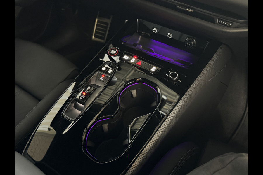 Audi A5 Limousine 2.0 TFSI S-LINE BENZINE BLACK LINE MATRIX LED LEER S EDITION 06/2025