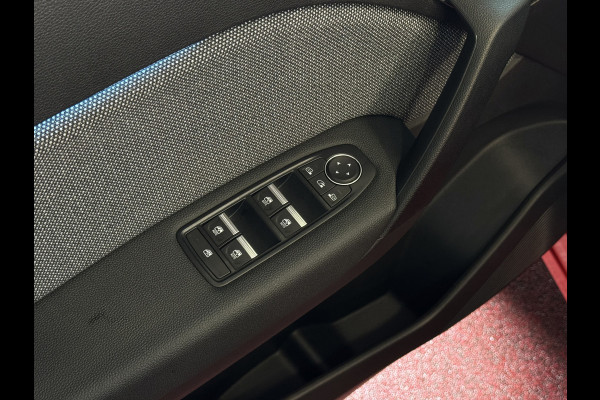 Renault Captur 1.3 160 PK 4 CIL CAMERA TECHNO 18''LMV STOEL/STUUR .VERW PURE VISION LED 10'' R-LINK NAVI 2025 EDC-automaat (Efficiënt Dual Clutch) 7 Versnellingen 1200KG Trekgewicht ✅Top Auto's Wijchen✅ 170 Nieuwe en bijna nieuwe Auto's met : Benzine /  PHEV / Plug in hybrid / Hybrid / Mild hybrid / HEV / Keuze uit Techno / Alpine  / E-Tech / E Tech / Evolution / Esprit