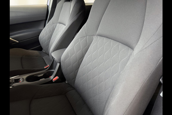 Toyota Corolla Cross 12/2024 HYBRID 140 STYLE LED KEYLESS CARPLAY NAVI CAMERA STOEL/STUUR VERW. ELEK.KLEP ADAP CRUISE PDC ✅ Top Auto's Wijchen , Al 30 Jaar verkoop van Toyota , Type's Launch / Executive / Dynamic / First Edition / Business / Zowel Phev / Hev / Benzine / met fabrieksgarantie ✅