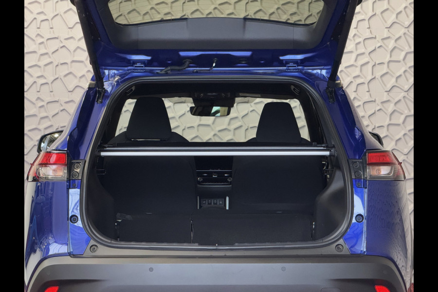 Toyota Corolla Cross 12/2024 HYBRID 140 STYLE LED KEYLESS CARPLAY NAVI CAMERA STOEL/STUUR VERW. ELEK.KLEP ADAP CRUISE PDC ✅ Top Auto's Wijchen , Al 30 Jaar verkoop van Toyota , Type's Launch / Executive / Dynamic / First Edition / Business / Zowel Phev / Hev / Benzine / met fabrieksgarantie ✅