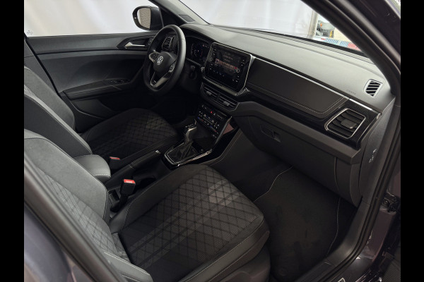 Volkswagen T-Cross ✅NIEUWE AUTO✅ TSI 115PK R-LINE EDITION TREKHAAK LED LMV IQ CAMERA STOELVERW ✅2025✅ ✅Top Auto's Wijchen , 30 Jaar Specialist in Volkswagen  : Alle Type's : R-Line Edition / Style / First Edition / Highline / Life , Zowel PHEV / HEV / MHEV / Benzine ✅