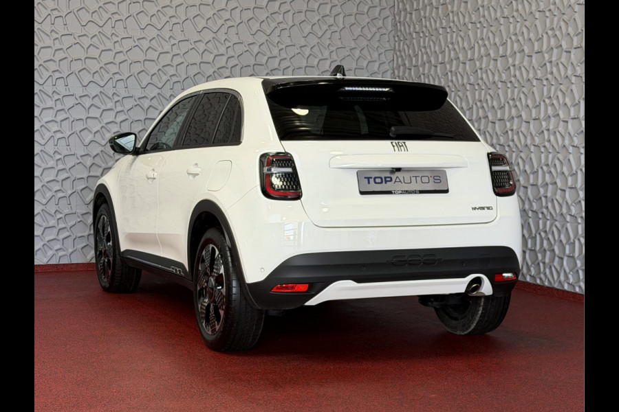 Fiat 600 1.2 HYBRID LA PRIMA LEER MASSAGE ELEK.STOEL CAMERA CARPLAY ADAP.CRUISE STOELVERW. ELEK.KLEP 18''LMV ✅ Top Auto Fiat Wijchen , 30 Jaar ervaring in Fiat , Wij leveren de : Icon / La Prima / Pop / Sport . Urban / Benzine / Hybrid . Met Fabrieksgarantie ✅