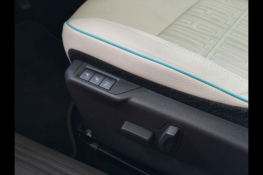 Fiat 600 1.2 HYBRID LA PRIMA LEER MASSAGE ELEK.STOEL CAMERA CARPLAY ADAP.CRUISE STOELVERW. ELEK.KLEP 18''LMV ✅ Top Auto Fiat Wijchen , 30 Jaar ervaring in Fiat , Wij leveren de : Icon / La Prima / Pop / Sport . Urban / Benzine / Hybrid . Met Fabrieksgarantie ✅